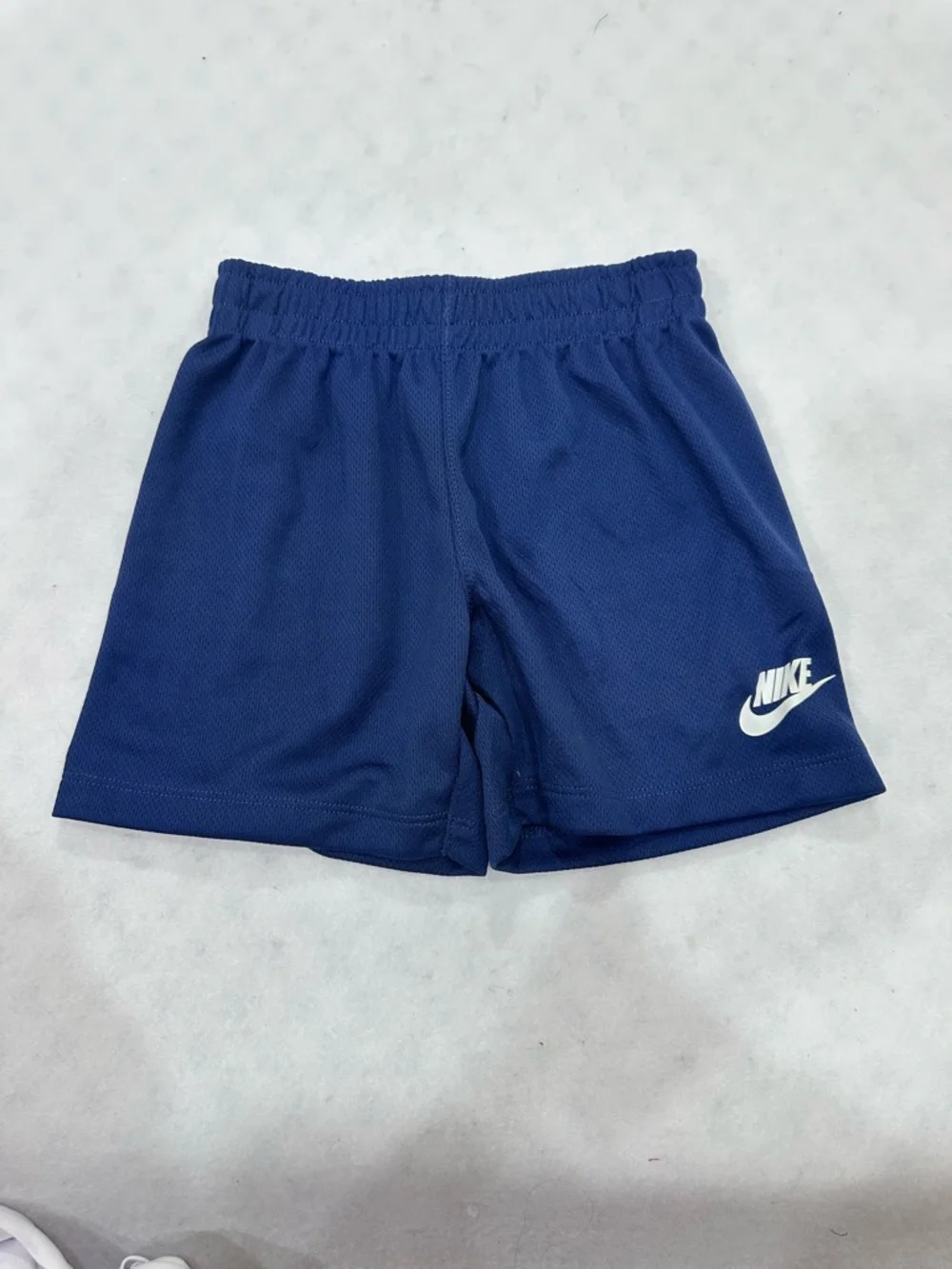 Boy’s Nike White and Dark Blue Short Set - Picture 7 of 9
